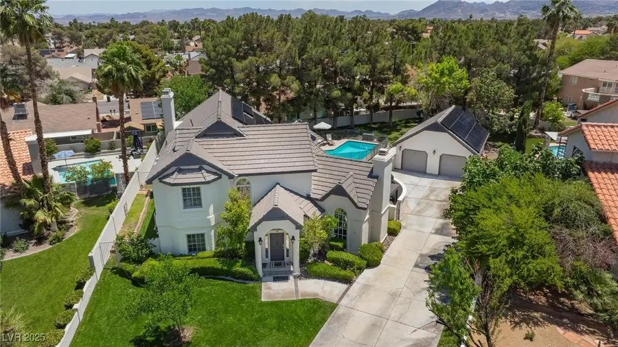 15 Pheasant Ridge Drive, Henderson, NV 89014 - Image #2