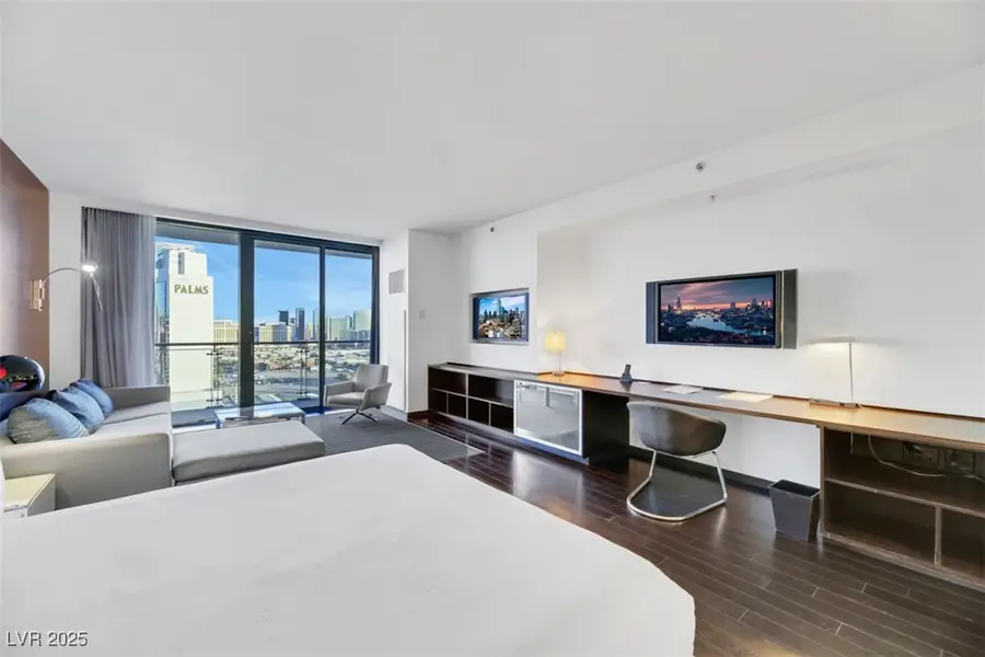 4381 W Flamingo Road #2220, Las Vegas, NV 89103 - Image #3