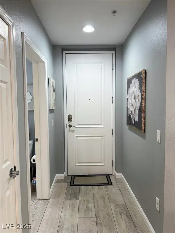 23 E Agate Avenue #301, Las Vegas, NV 89123 - Image #2