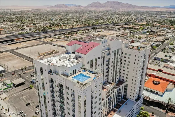 150 Las Vegas Boulevard #2115, Las Vegas, NV 89101