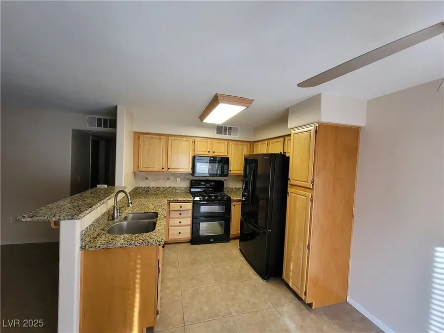5710 E Tropicana Avenue #1172, Las Vegas, NV 89122 - Image #3