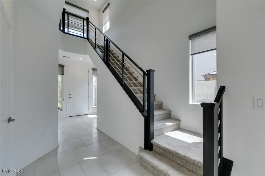 681 Stone Hammer Avenue, Las Vegas, NV 89183 - Image #2