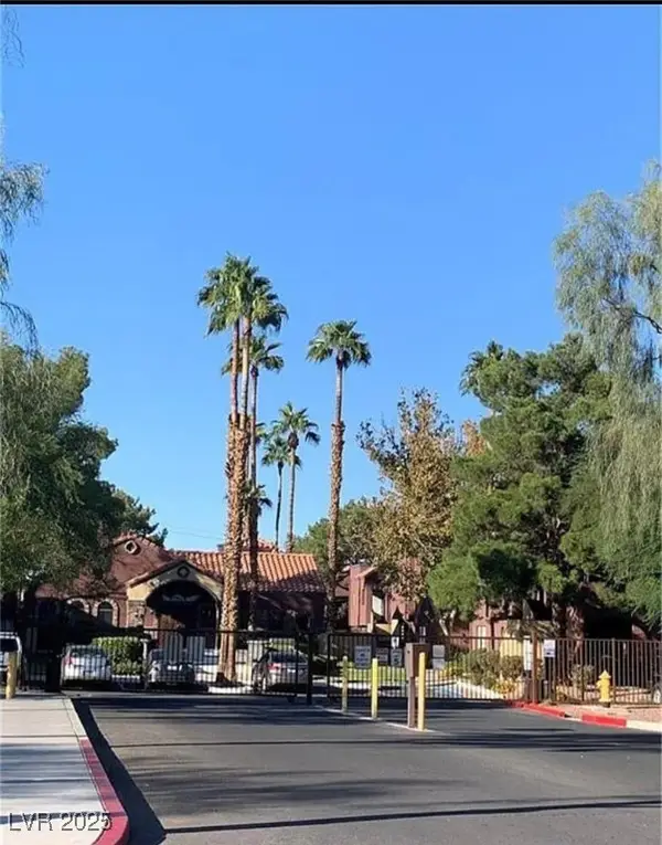 4050 Pacific Harbors Drive #149, Las Vegas, NV 89121