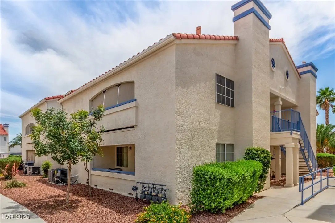 2725 S Nellis Boulevard #2168, Las Vegas, NV 89121 - Image #1