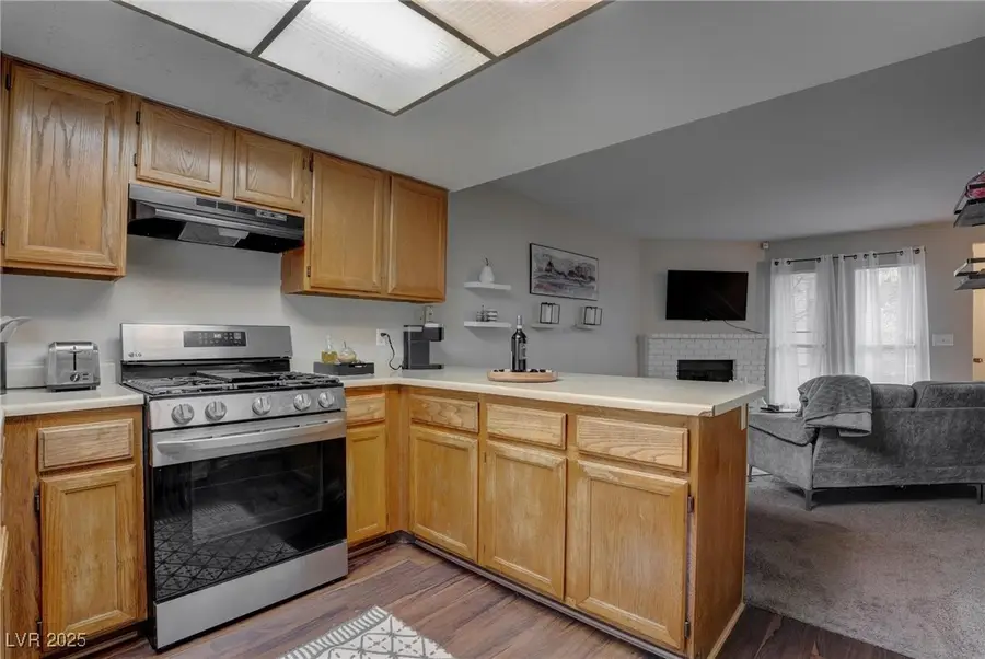 573 Sellers Place, Henderson, NV 89011 - Image #2