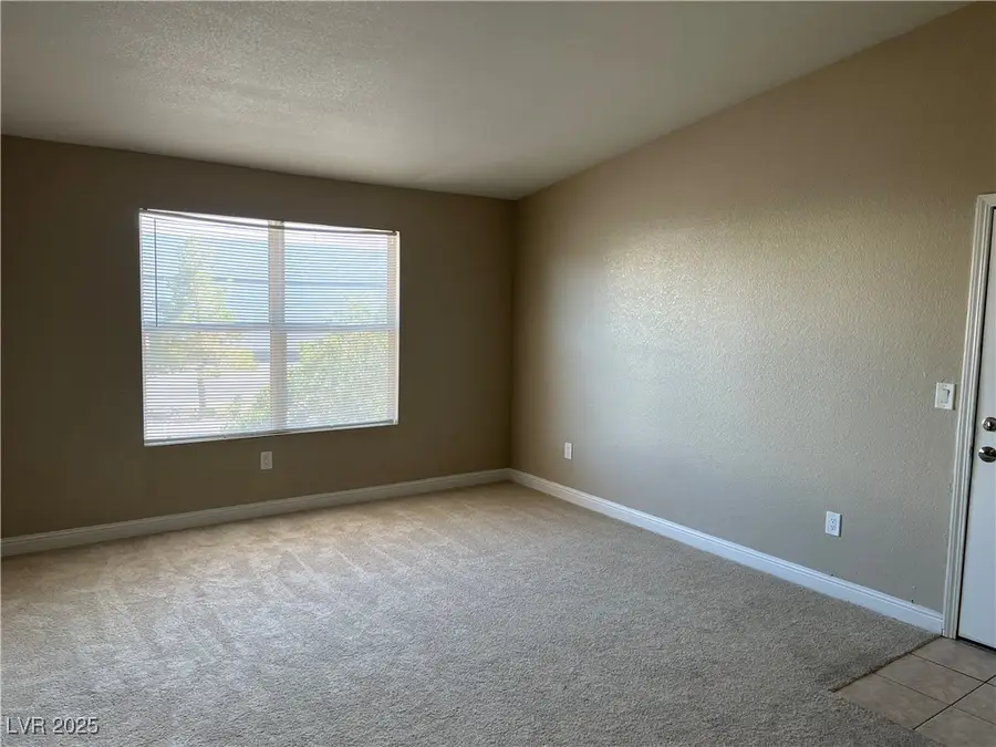 5055 W Hacienda Avenue #2102, Las Vegas, NV 89118 - Image #2