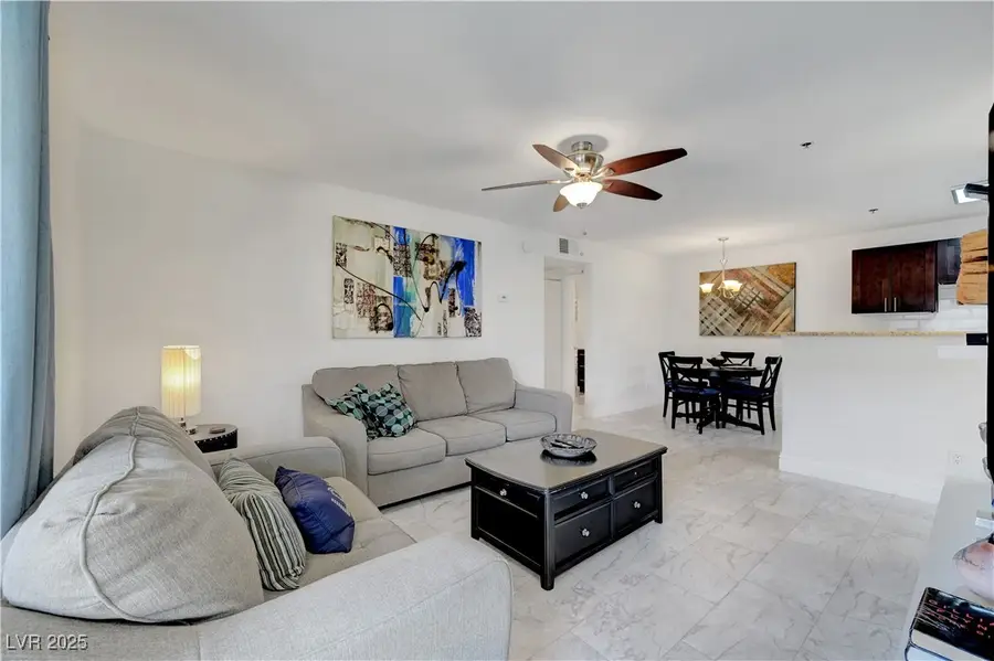 4200 S Valley View Boulevard #2009, Las Vegas, NV 89103 - Image #2