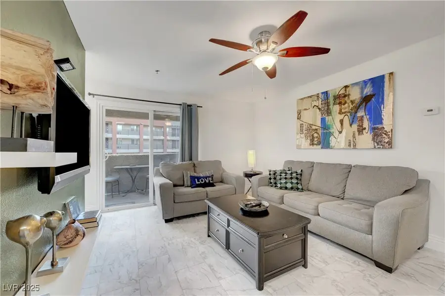4200 S Valley View Boulevard #2009, Las Vegas, NV 89103 - Image #3
