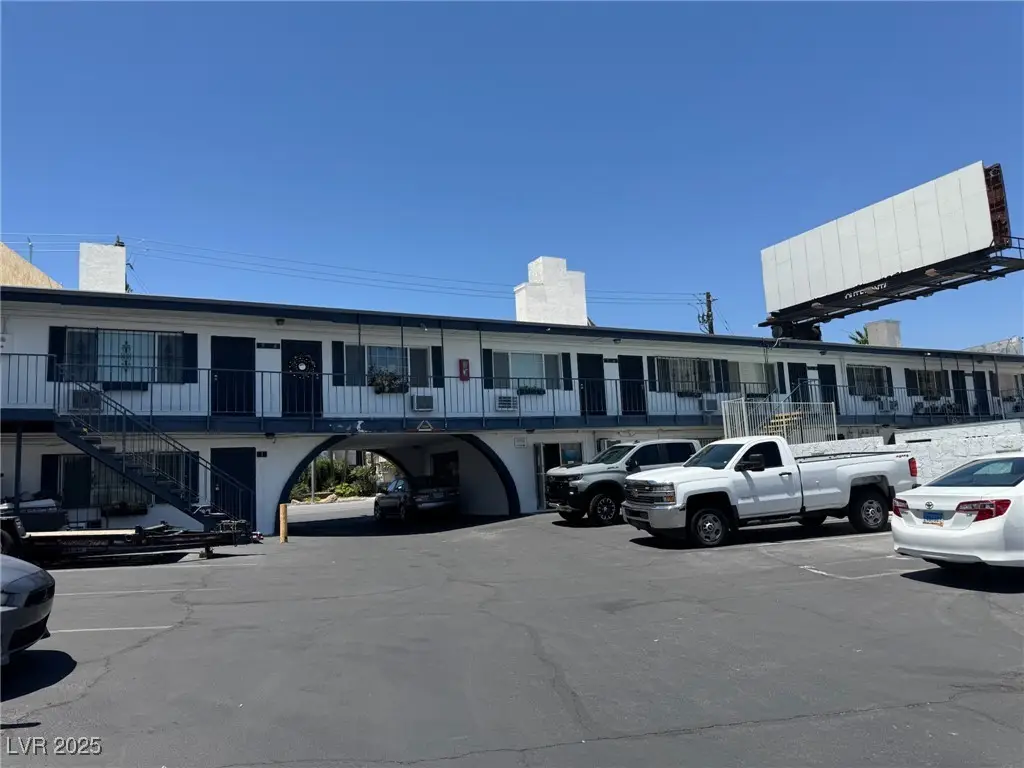 4600 Paradise Road #16, Las Vegas, NV 89169 - #1