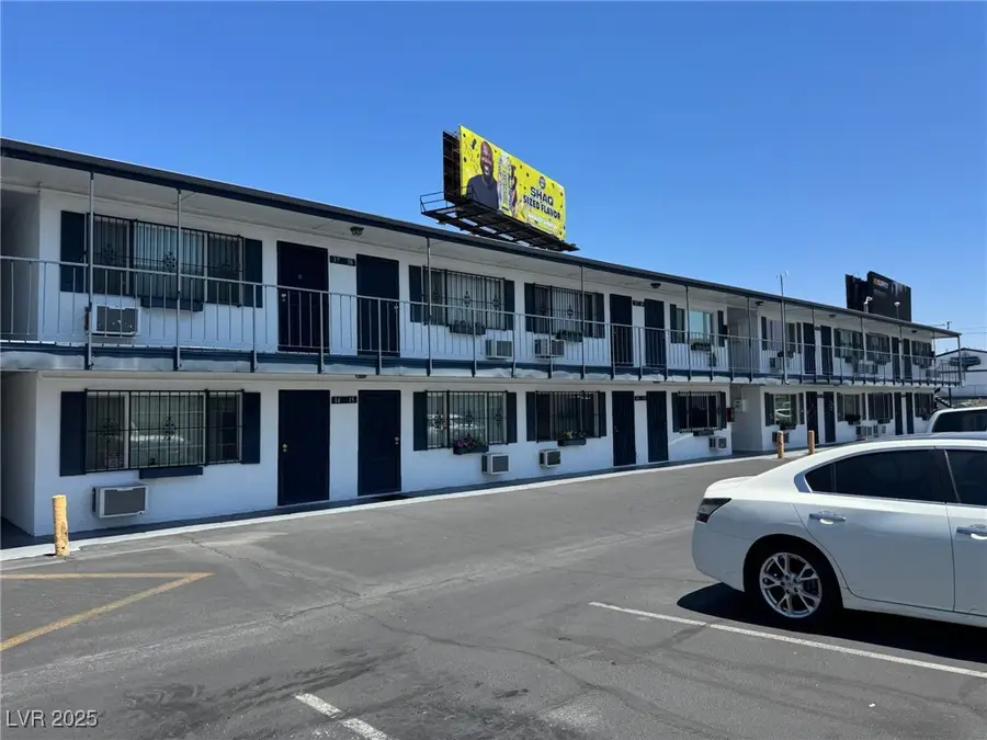 4600 Paradise Road #16, Las Vegas, NV 89169 - #2