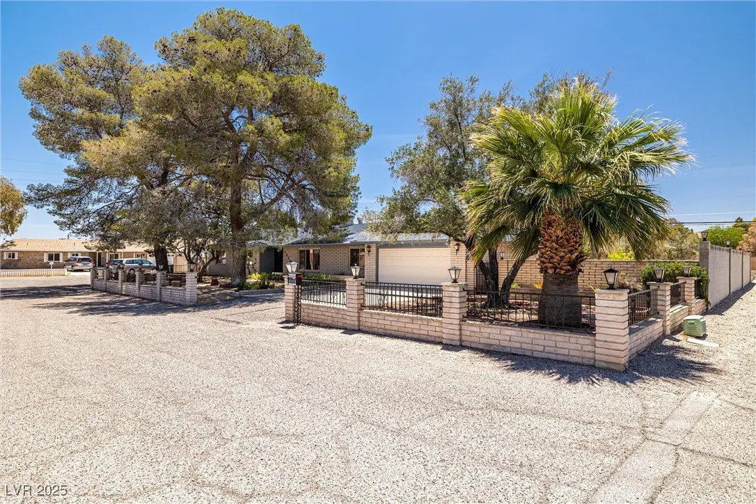 3090 Westwind Road, Las Vegas, NV 89146 - Image #1