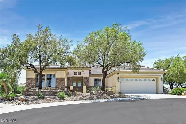 2899 Brook Trout Court, Henderson, NV 89052