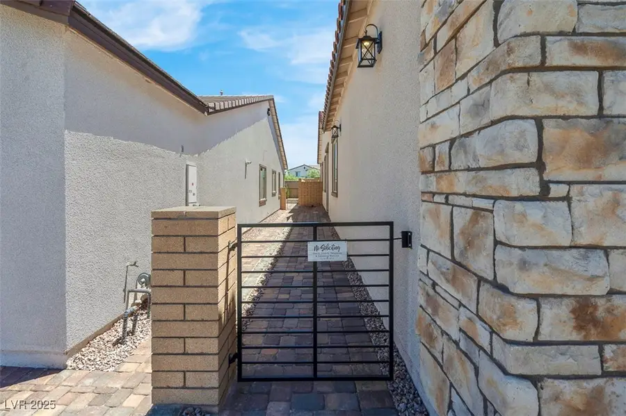 369 Old Erie Place, Henderson, NV 89011 - Image #3