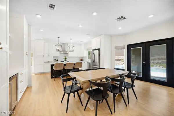 10645 Redwood Grove Avenue, Las Vegas, NV 89144