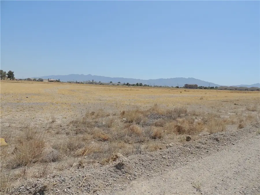 1981 E Ironhorse Street, Pahrump, NV 89048 - #3