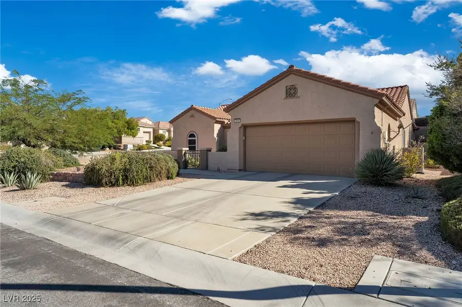 2048 Oliver Springs Street, Henderson, NV 89052 - Image #2