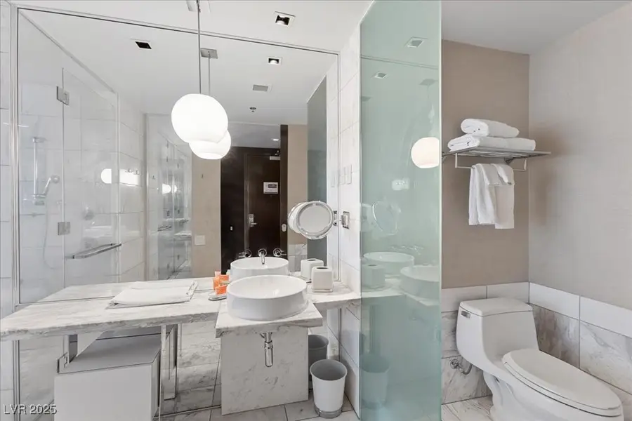 4381 E Flamingo Road #10304, Las Vegas, NV 89103 - Image #3