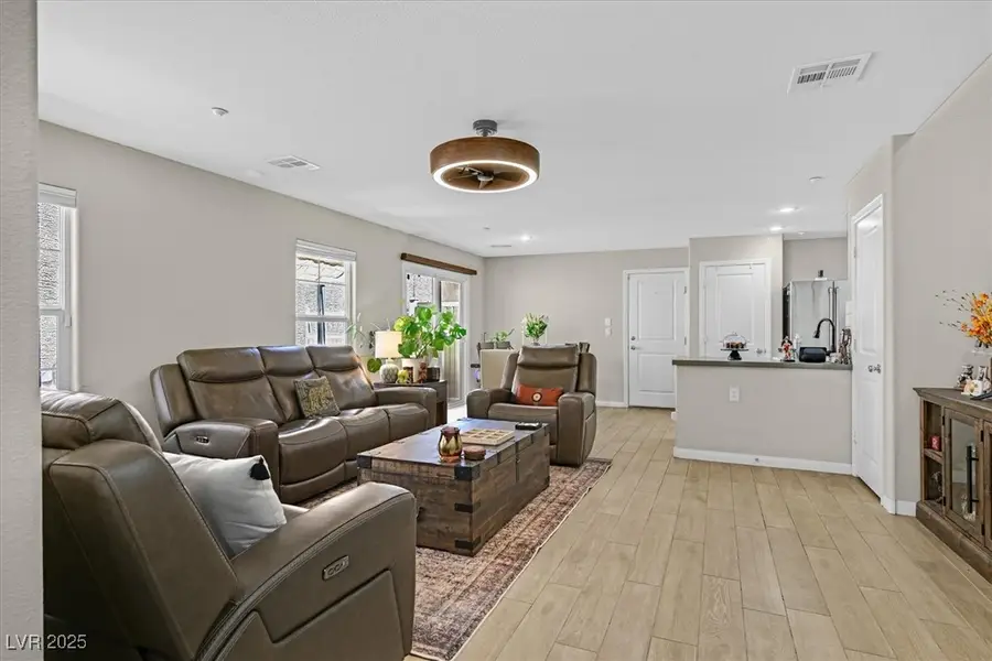 2084 Airy Petals Walk, Henderson, NV 89044 - Image #3