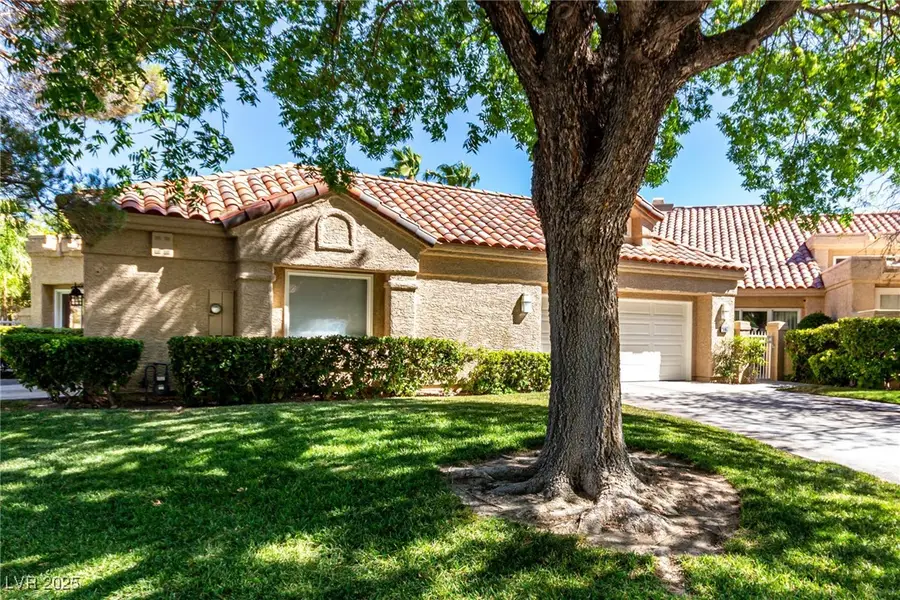 7895 Harbour Towne Avenue, Las Vegas, NV 89113 - Image #2