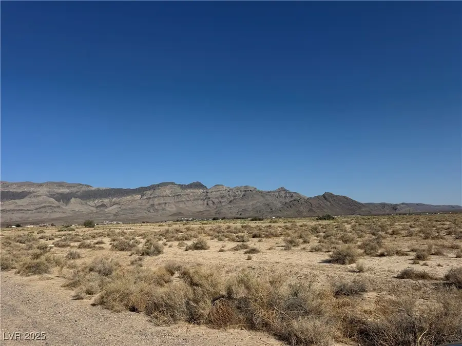 711 W Harvest Lane, Pahrump, NV 89060 - Image #2