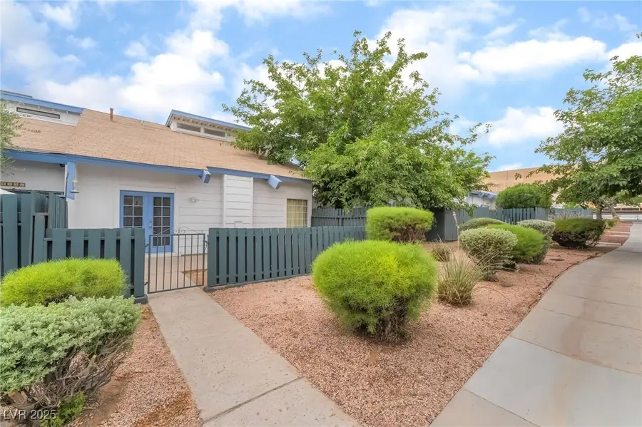 4252 White Sands Avenue, Las Vegas, NV 89121 - Image #2