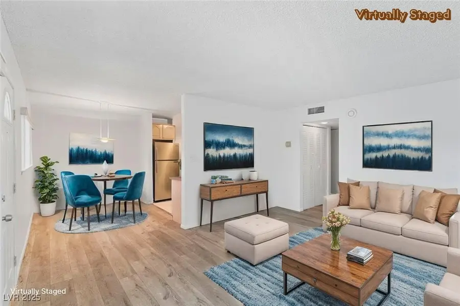 350 E Desert Inn Road #H205, Las Vegas, NV 89109 - Image #3