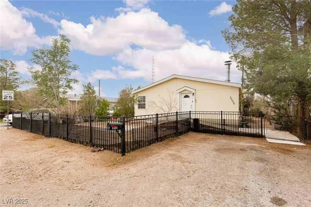 5606 E Carey Avenue, Las Vegas, NV 89156 - Image #1