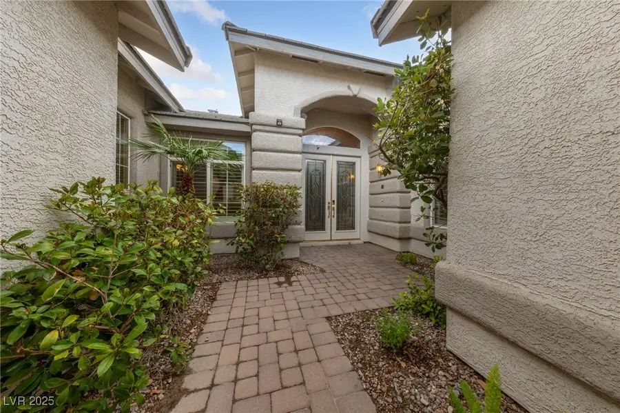 9208 Brilliant Ore Drive, Las Vegas, NV 89143 - Image #3