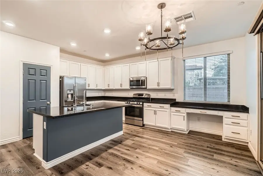 1009 Bluebell Brook Street, Henderson, NV 89052 - Image #3