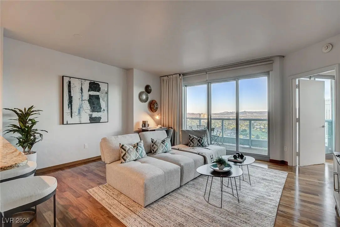 322 Karen Avenue #2206, Las Vegas, NV 89109 - Image #1