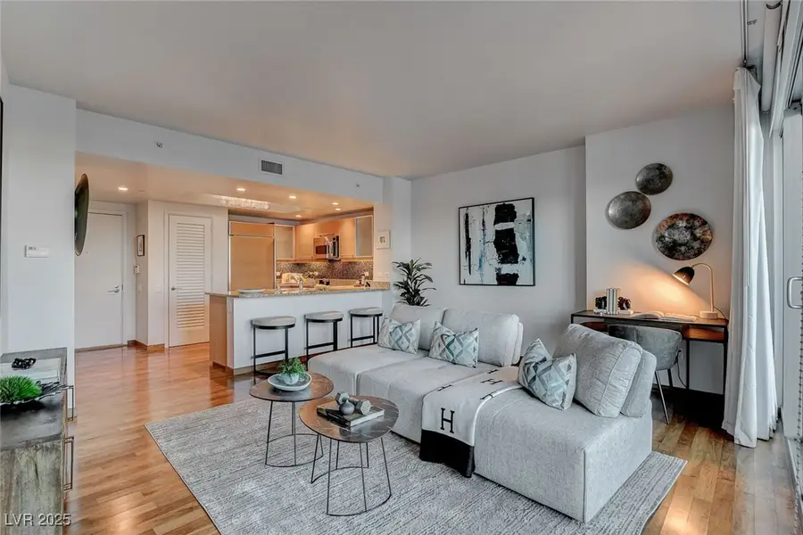 322 Karen Avenue #2206, Las Vegas, NV 89109 - Image #2