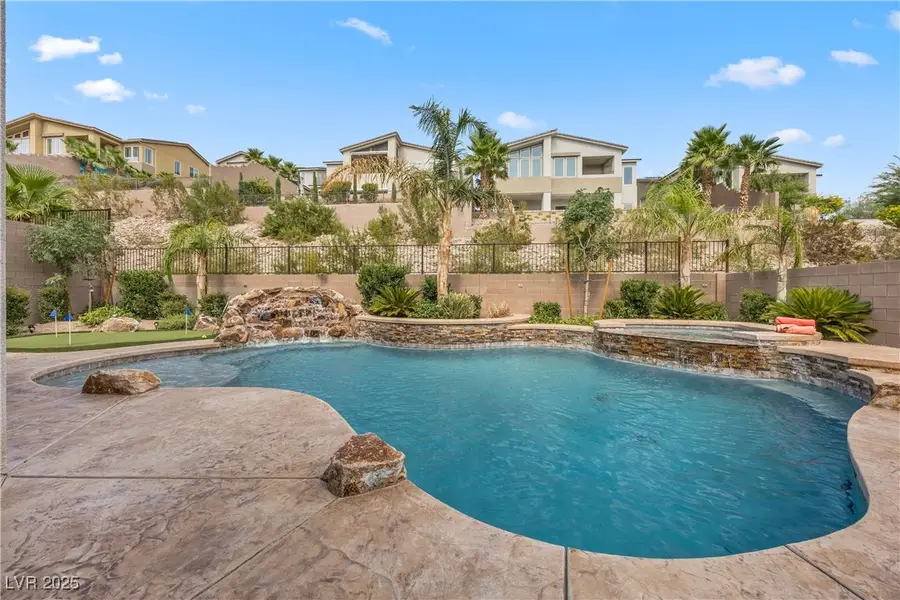 28 Vista Outlook Street, Henderson, NV 89011 - Image #2