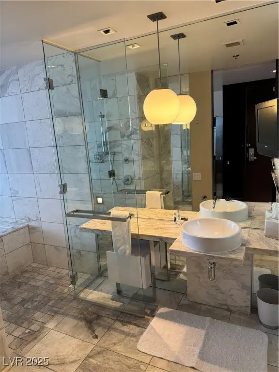 4381 W Flamingo Road #3708, Las Vegas, NV 89103 - Image #3