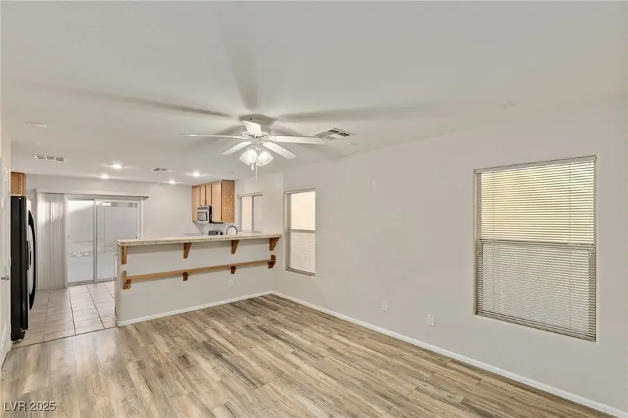 445 Royal Bridge Drive, Las Vegas, NV 89178 - Image #3