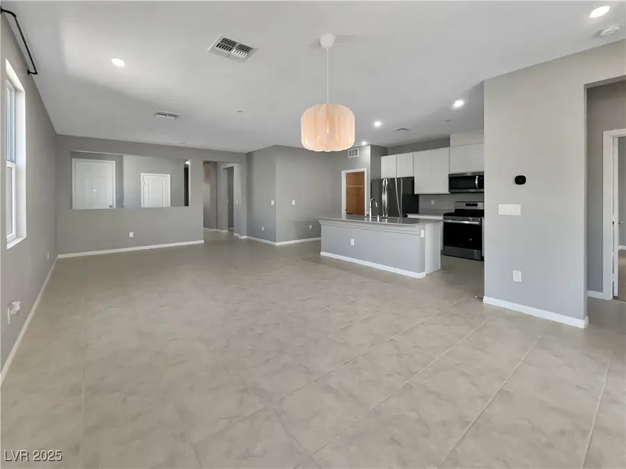 3499 Brezine Avenue, Henderson, NV 89044 - Image #3