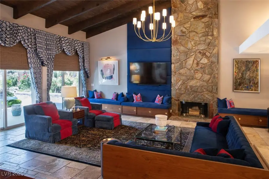 2030 Mohigan Way, Las Vegas, NV 89169 - Image #3