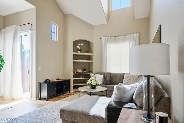 3975 N Hualapai Way #266, Las Vegas, NV 89129