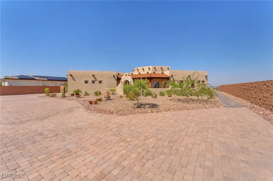 186 S Naples Street, Henderson, NV 89015 - Image #2