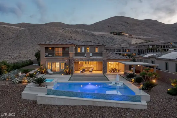 2 Olympia Outlook Drive, Las Vegas, NV 89141