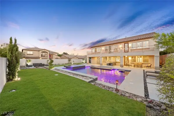 7148 White Bloom Avenue, Las Vegas, NV 89117