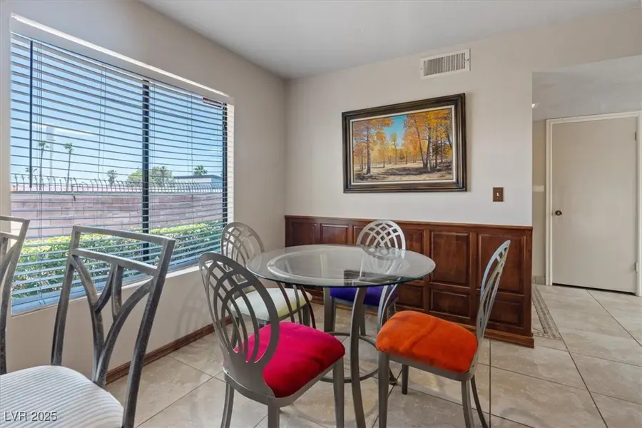 3078 Conquista Court, Las Vegas, NV 89121 - Image #2
