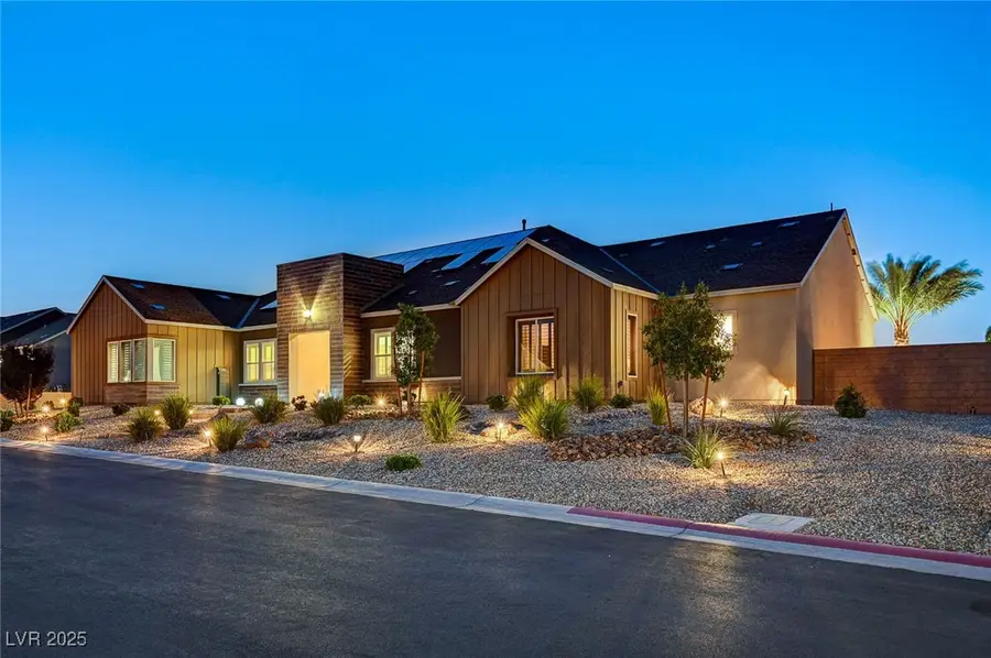 7590 Sky Horse Avenue, Las Vegas, NV 89113 - Image #2