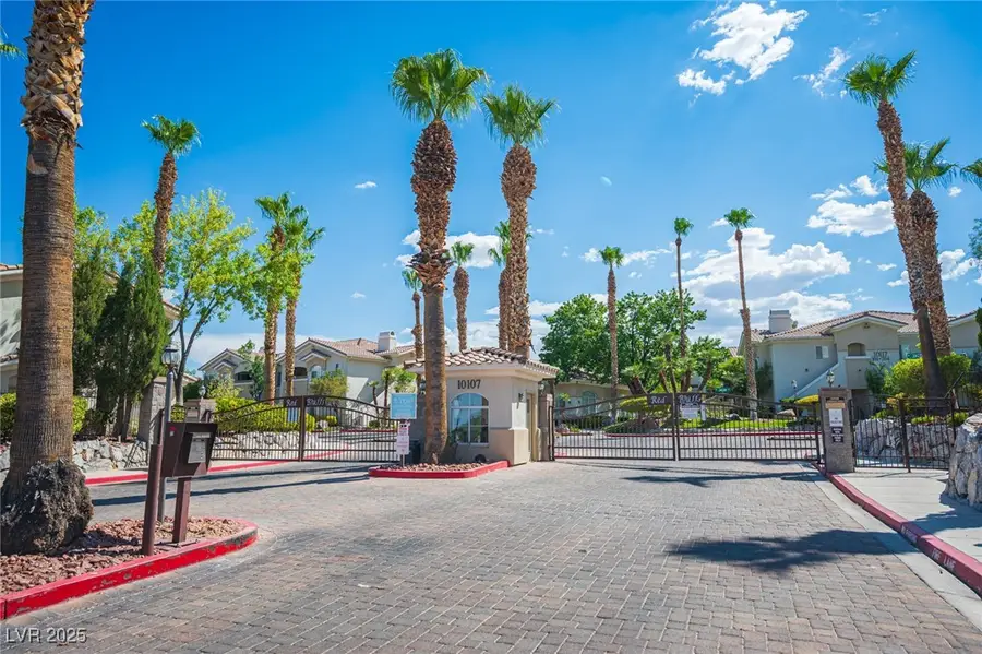 10211 Red Pueblo Place #103, Las Vegas, NV 89144 - Image #3
