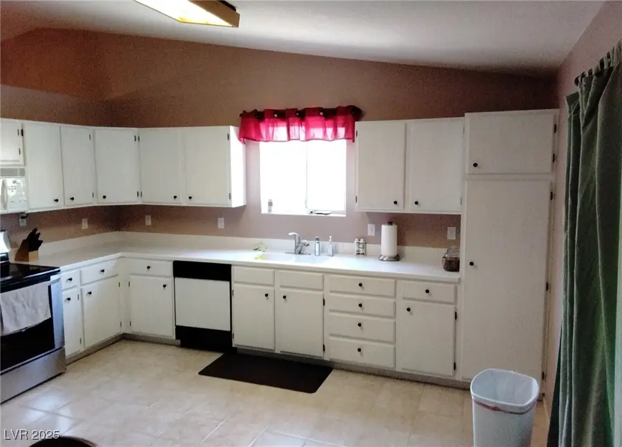 1791 S Highland Avenue, Pahrump, NV 89048 - #3