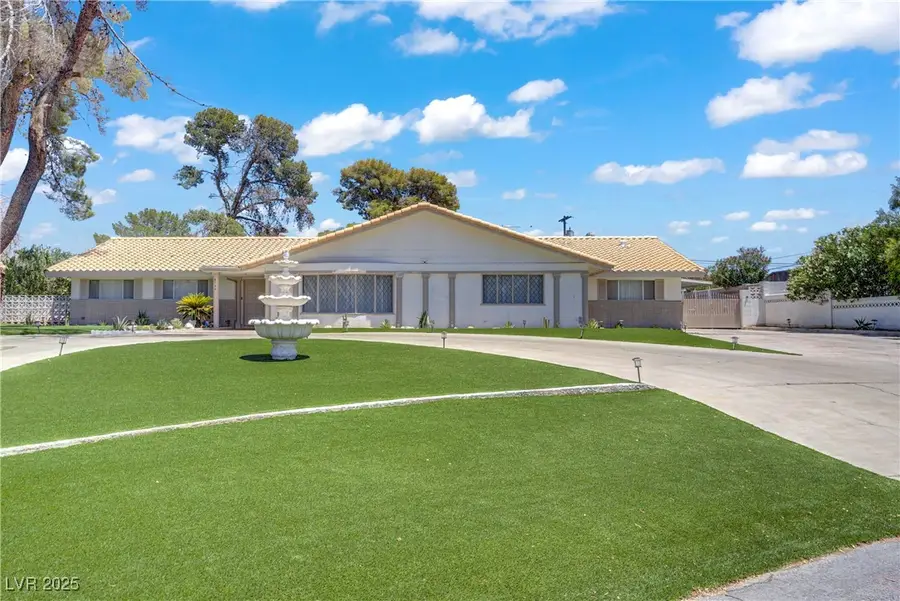 4568 Carriage Lane, Las Vegas, NV 89119 - Image #2