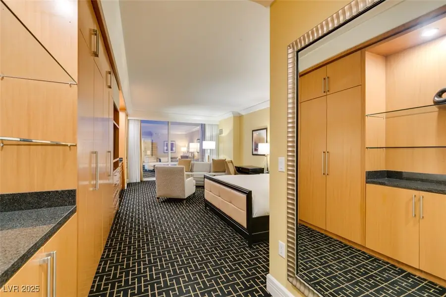 2000 Fashion Show Drive #2723, Las Vegas, NV 89109 - Image #3