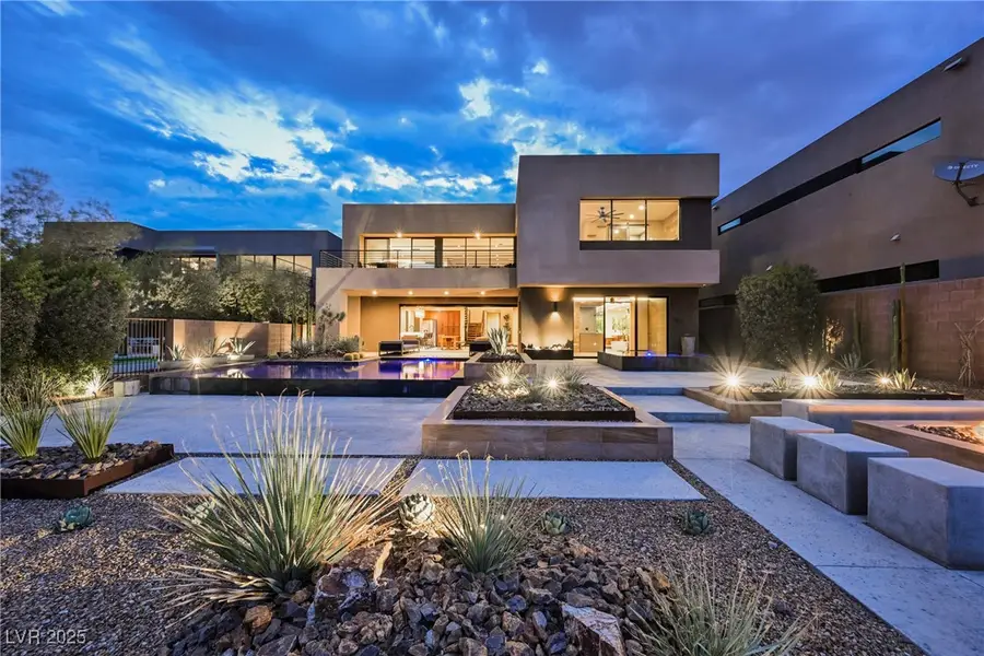 20 Falling Canyon Court, Henderson, NV 89011 - Image #2