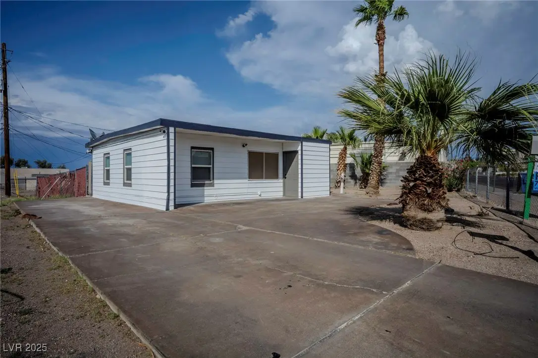 206 W Atlantic Avenue, Henderson, NV 89015 - Image #1