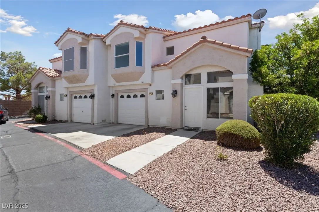 4012 Castle Cove Drive, Las Vegas, NV 89108 - Image #1