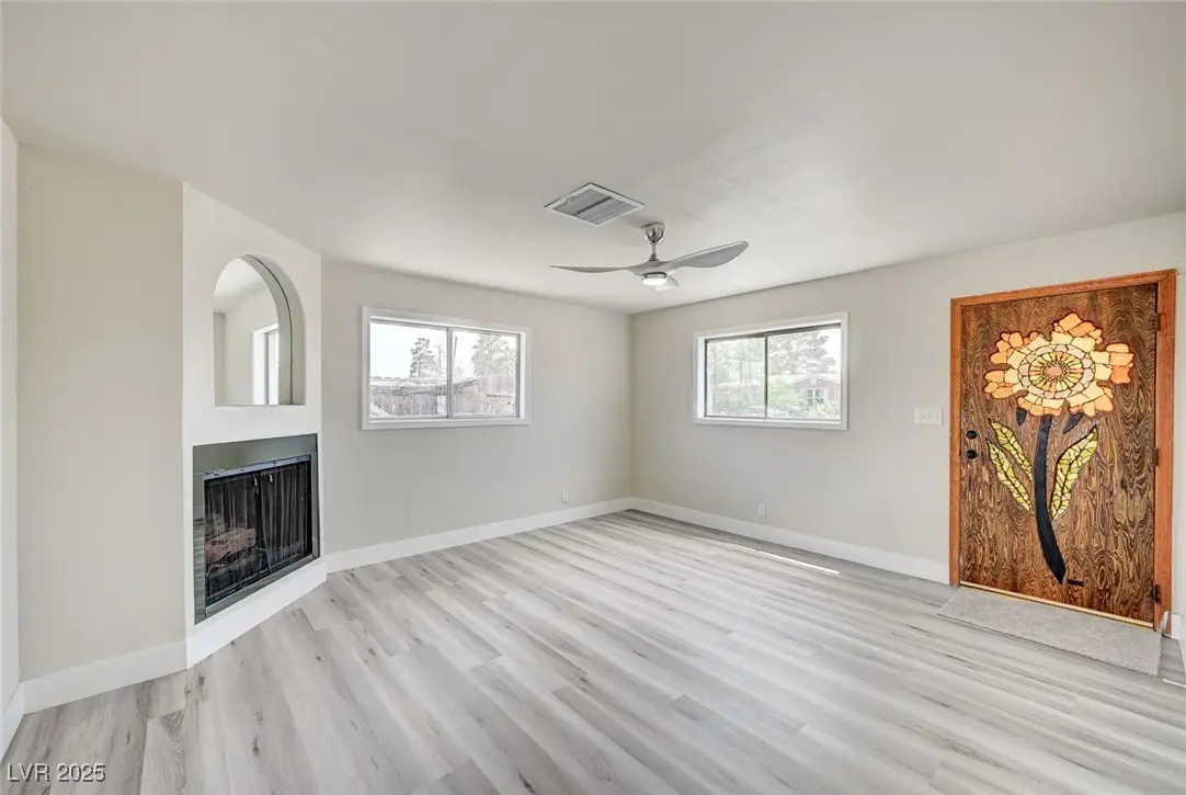 5872 Willard Street, Las Vegas, NV 89122 - Image #1
